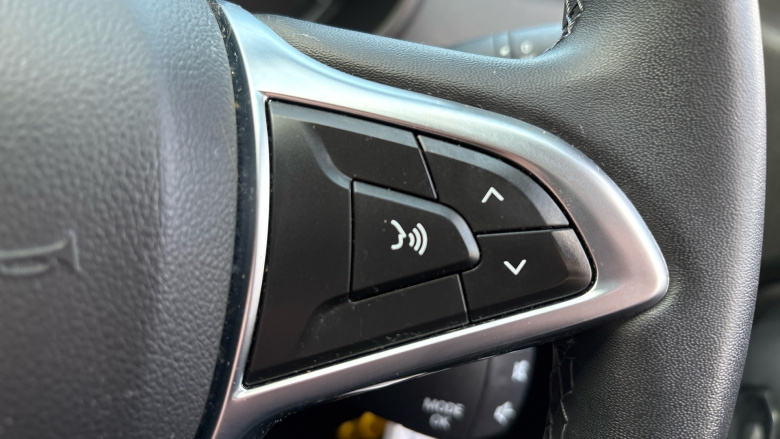 Dacia Duster 1.0 TCe 100 Comfort 5dr Bi Fuel Estate